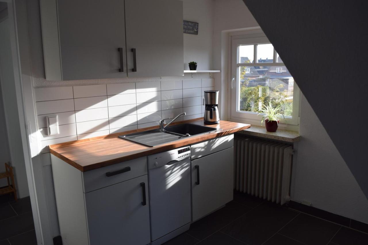 Ferienwohnung Knaack Budelsdorf Bagian luar foto